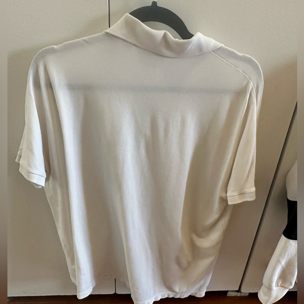 Lacoste White Boxy Fit Fluid Polo with Longer Back. size M - Picture 5 of 5